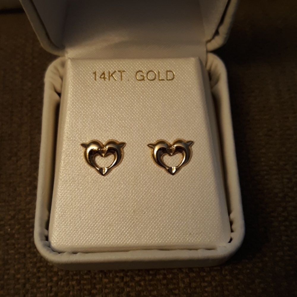 14kt Gold Dolphin Heart Earrings